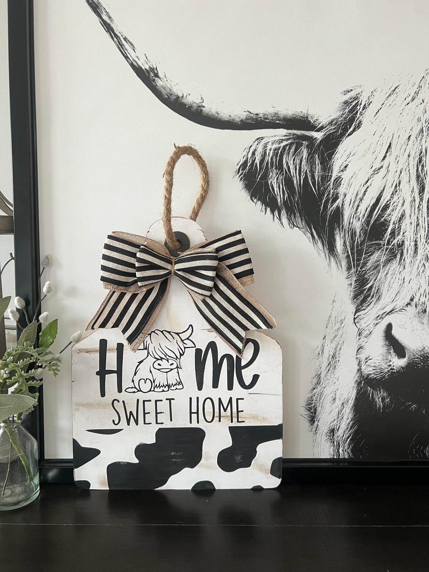 15'” Cow and Tag Welcome Door Hanger
