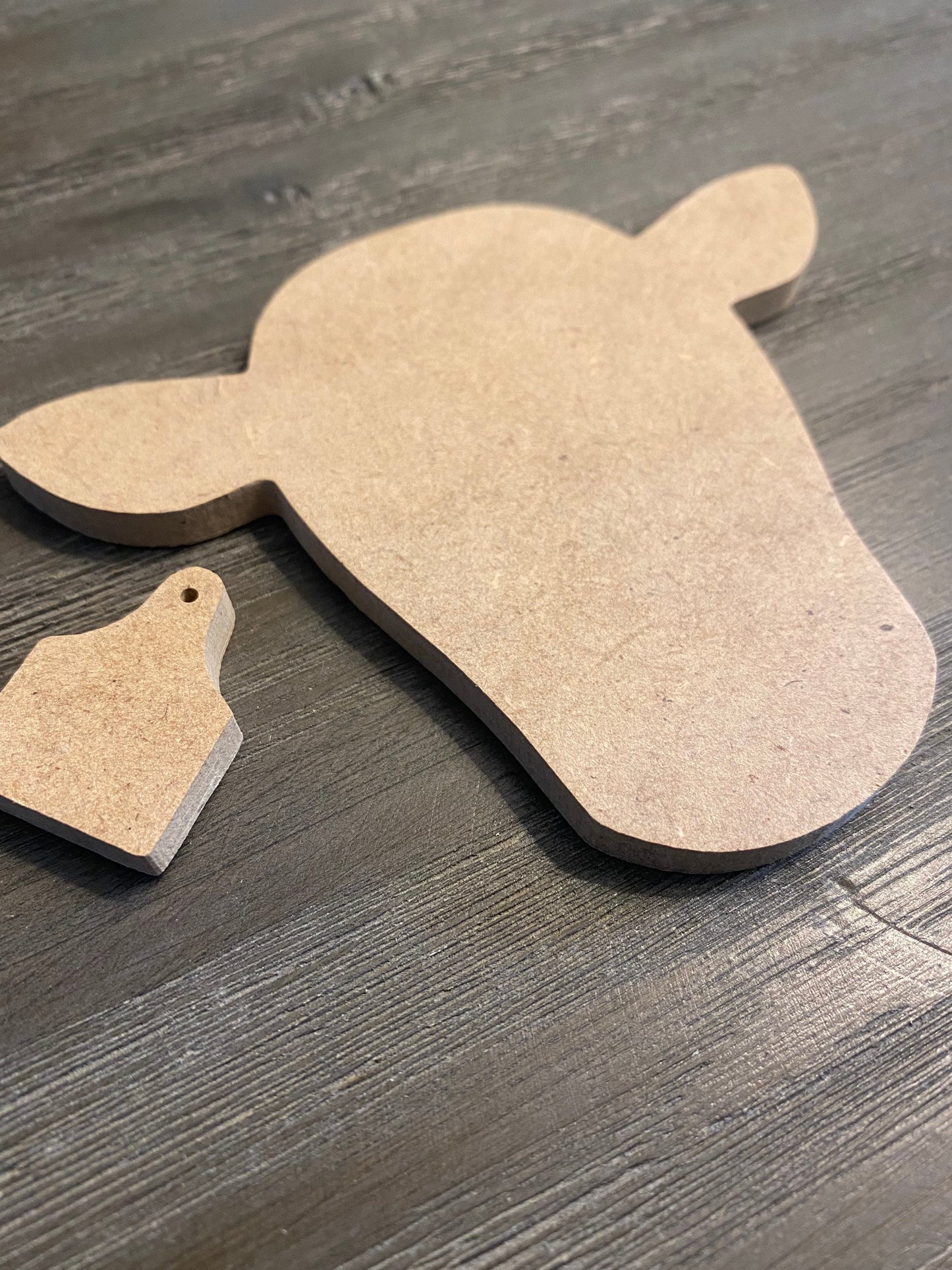 1/4'' MDF Cow and Tag Charm