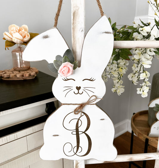 18'' Bunny Door Hanger