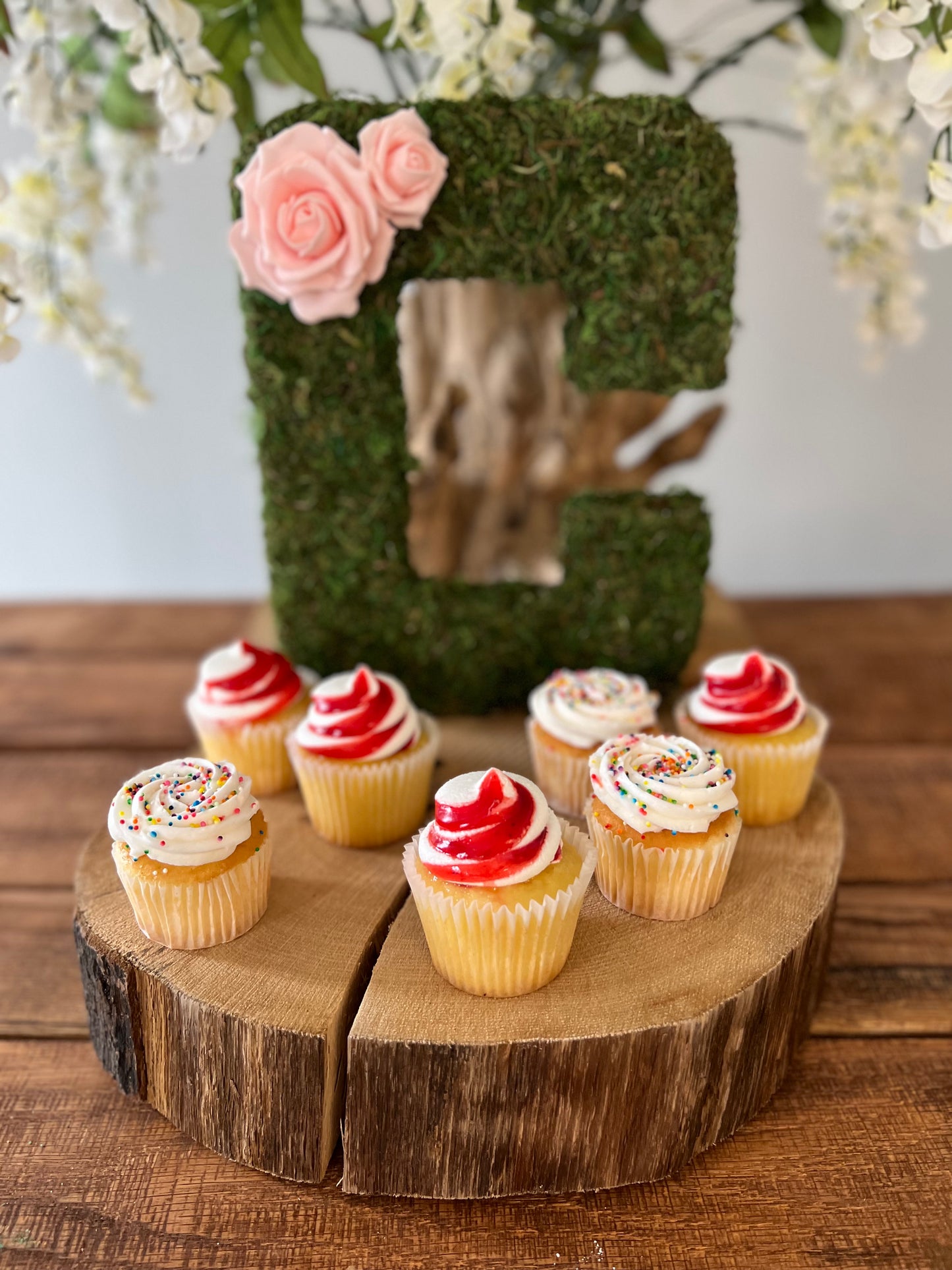 Wood Slice Cupcake/Treat Stand