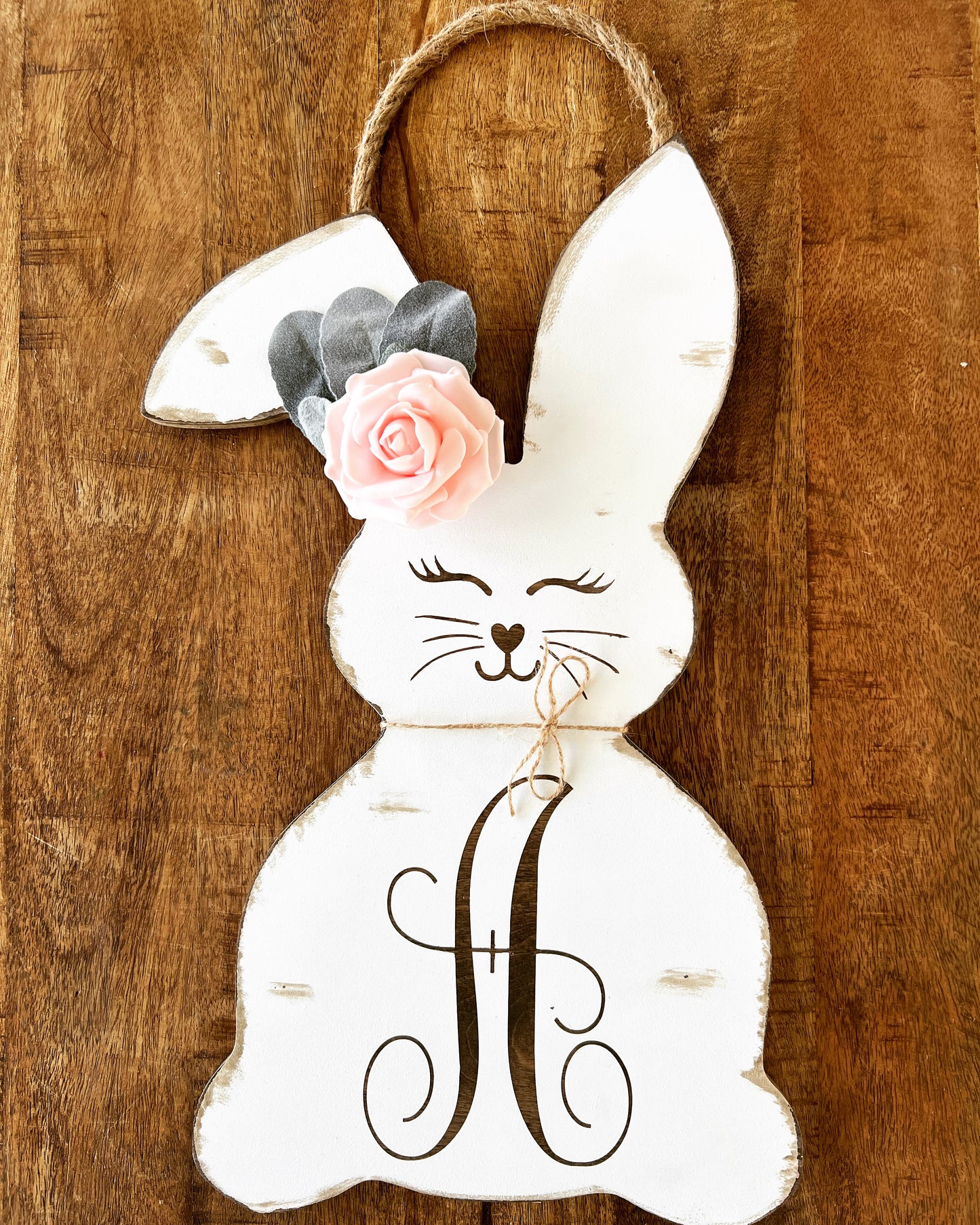 18'' Bunny Door Hanger